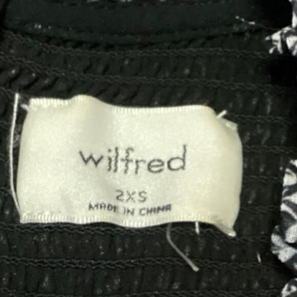 Aritzia Wilfred Tempest Black Floral Smocked Puff Sleeve Crop Top Blouse Sz 2XS - Picture 5 of 6